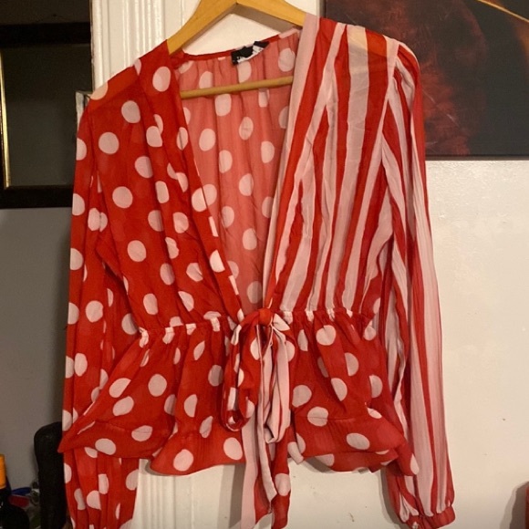 The Sang - Picture 2 of 5